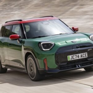MINI『ジョン・クーパー・ワークス・エースマン』