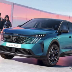 プジョー3008新型（ハイブリッド）