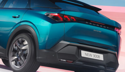プジョー 3008 新型（ハイブリッド）