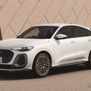 アウディ Q5スポーツバック 新型