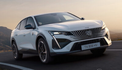 プジョー『408 GT Hybrid』
