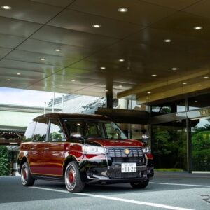 明治記念館とフォレストテラス明治神宮・桃林荘の特別車両。トヨタの『JPN TAXI（ジャパンタクシー）』がベース