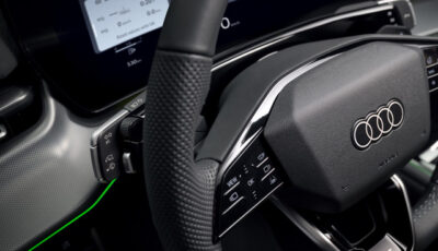 コラムシフトを採用するアウディ Q3 新型