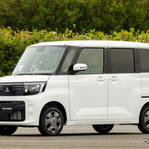 三菱 eKスペース 新型