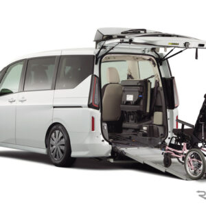 日産セレナの車いす仕様車