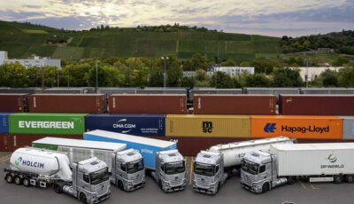 メルセデスベンツの燃料電池トラックが顧客実証で延べ22万5000km以上を走破