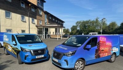 ホテルチェーン大手トラベロッジが、日産の商用車『タウンスター』と『プリマスター』合計200台超を導入