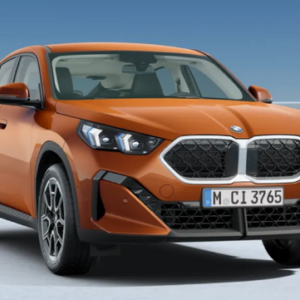 BMW X2 新型の「xDrive20d」（欧州仕様）