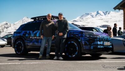 ポルシェ『カイエン』次期型のEVプロトタイプ