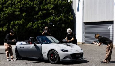 マツダ スピリットレーシング ロードスター12Rのスキャニングの様子