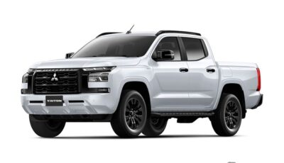 三菱『トライトン』の「BLACK Edition」