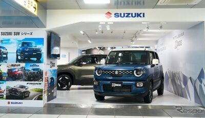 スズキ・クロスビー改良新型とeビターラを新幹線 浜松駅コンコースに展示