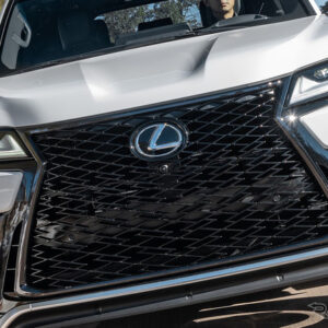 レクサス LX の「F SPORT ハンドリング」（米国仕様）