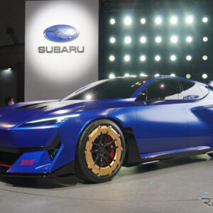 スバル Performance-E STI concept