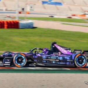 ポルシェのフォーミュラEマシン「99Xエレクトリック」