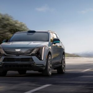 キャデラック『エスカレードIQ』にアイズオフ運転機能を導入