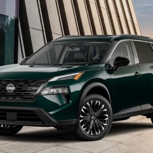 日産 ローグ 2026年モデルの「ダークアーマー」