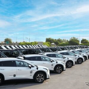 WeRideが完全無人ロボタクシーの商用運行許可をUAEで取得