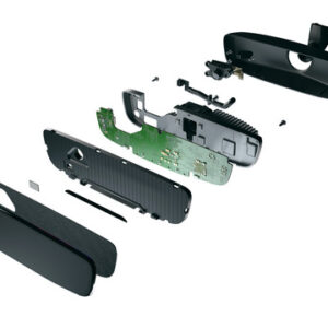 マグナのルームミラー一体型ドライバー監視システム