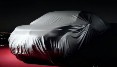 三菱自動車の英国向け新型車のティザー