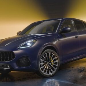 マセラティ・グレカーレの「ルミナ・ブルー」