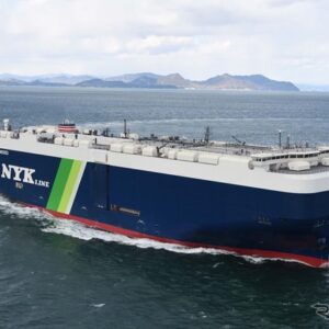 マリンDX機器を搭載した自動車専用船イメージ