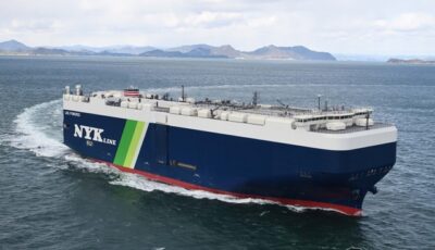 マリンDX機器を搭載した自動車専用船イメージ