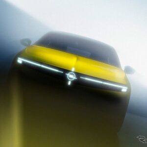 オペル・アストラ 改良新型のティザー