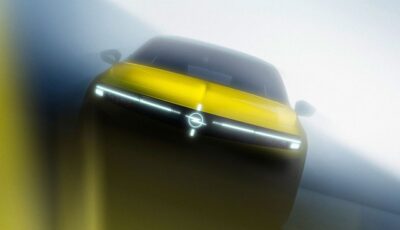 オペル・アストラ 改良新型のティザー