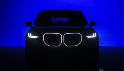 BMW X3 20ピュアデザイン（南アフリカ仕様）