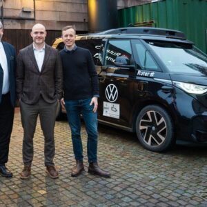 VW『ID.Buzz』ベースの自動運転車