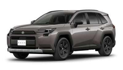 トヨタ RAV4 新型（Adventure）
