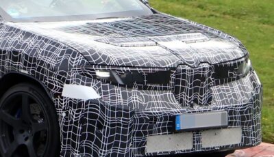 BMW iX3 M のプロトタイプ