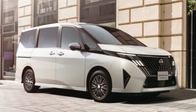 日産 セレナ AUTECH LINE