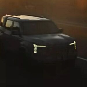 三菱自動車の新型SUVのプロトタイプ