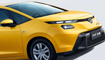 フロントのデザインが変わったホンダ・フィット 改良新型（中国仕様）