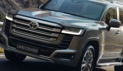 トヨタ・ランドクルーザー300 ハイブリッド（欧州仕様）