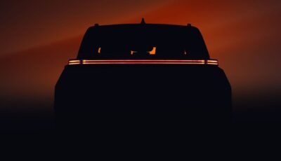 米トヨタの新型車のティザー