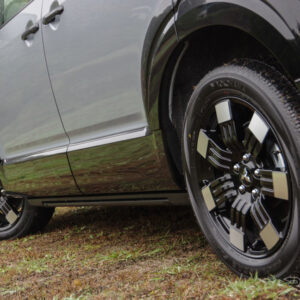 ヨコハマタイヤ「GEOLANDAR SUV」を装着する三菱『デリカD:5』新型