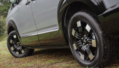 ヨコハマタイヤ「GEOLANDAR SUV」を装着する三菱『デリカD:5』新型