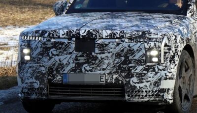ロールスロイスの新型電気SUV プロトタイプ