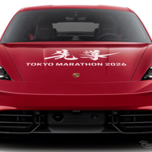 ポルシェ タイカンGTS（先導車）