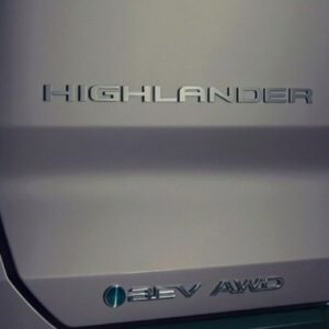 トヨタ・ハイランダー 新型のティザー