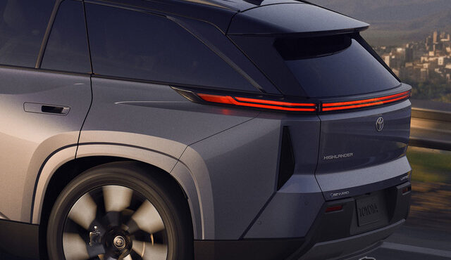 トヨタ・ハイランダー