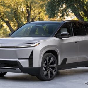 米国から輸入し経産省の公用車にするというトヨタ・ハイランダー(写真はイメージ)