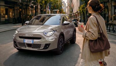 フィアット 600 Hybrid La Prima Caffelatte
