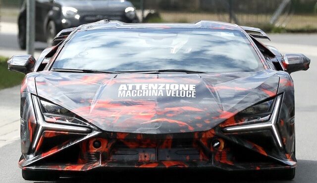 ランボルギーニ レヴエルトSV プロトタイプ