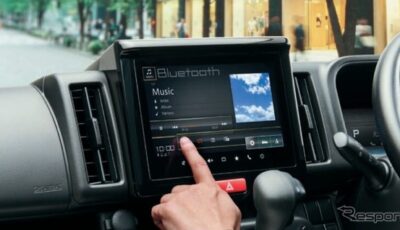 スズキ・エブリイにメーカーオプションに、パイオニア製カーナビゲーション