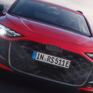 アウディ RS 5 アバント 新型