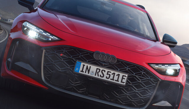 アウディ RS 5 アバント 新型
